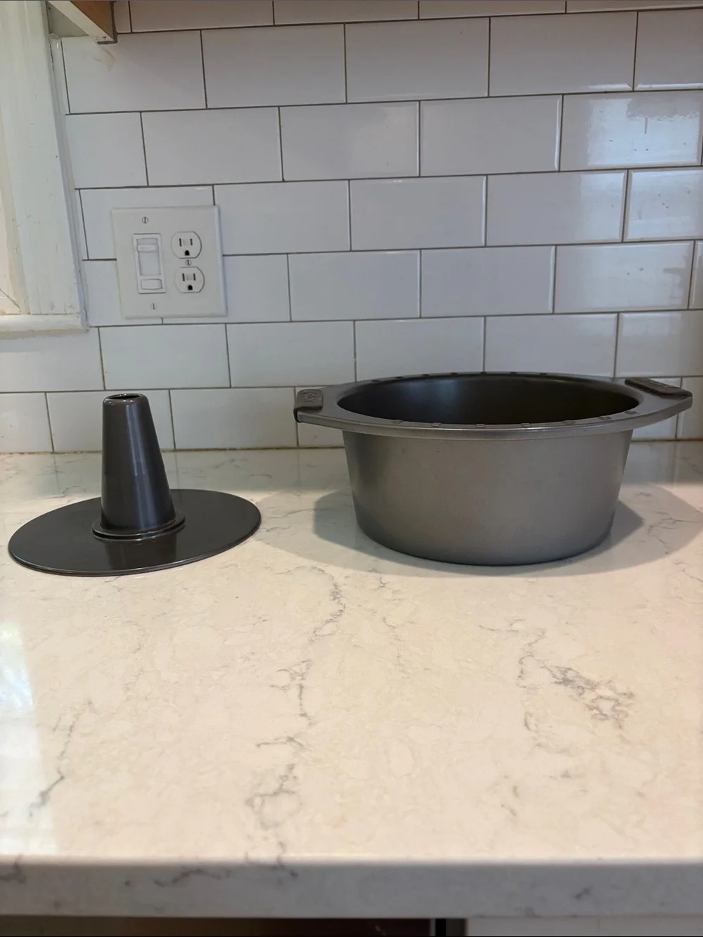 Tube Pan with Handles - Nonstick Bakeware